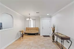 1126 Green Willow Dr, Corpus Christi, TX 78405 - Photo 3