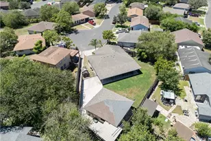 1126 Green Willow Dr, Corpus Christi, TX 78405 - Photo 15