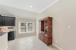 13739 Slate Mountain Ln, Houston, TX 77044 - Photo 9