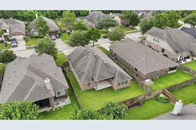 13739 Slate Mountain Lane, Houston, TX 77044 - Photo 27