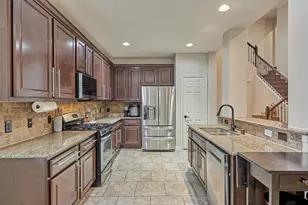 23 S Pinto Point Cir, The Woodlands, TX 77389 - Photo 17