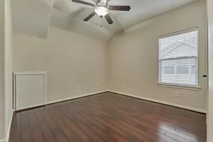 23 S Pinto Point Cir, The Woodlands, TX 77389 - Photo 35