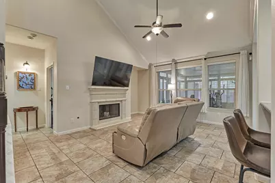 23 S Pinto Point Circle, The Woodlands, TX 77389 - Photo 15