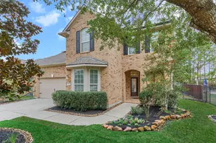 23 S Pinto Point Cir, The Woodlands, TX 77389 - Photo 1