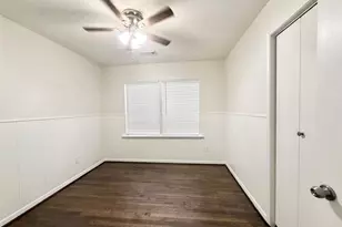 523 Wisteria St, Lake Jackson, TX 77566 - Photo 19