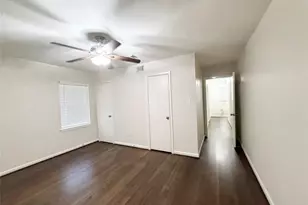 523 Wisteria St, Lake Jackson, TX 77566 - Photo 23