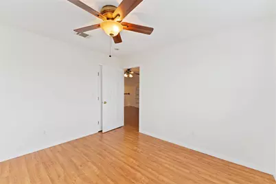 606 Packer Court, Webster, TX 77598 - Photo 3