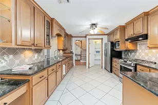 606 Packer Ct, Webster, TX 77598 - Photo 25
