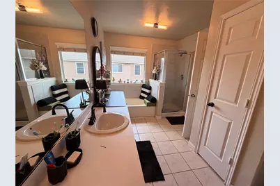 6026 Yorkglen Manor Lane, Houston, TX 77084 - Photo 13
