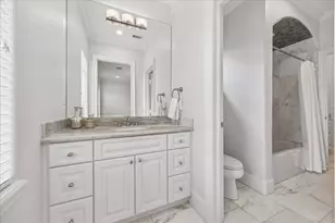 4022 Coleridge St, West University Place, TX 77005 - Photo 23