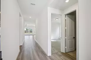 15979 Mahogany Mist Dr, Conroe, TX 77302 - Photo 5