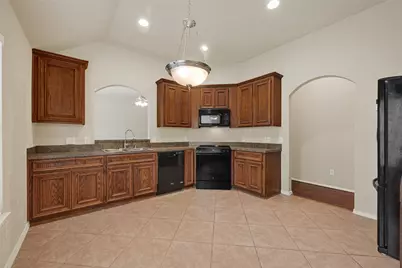 12914 Pecan Shores Drive, Houston, TX 77044 - Photo 7