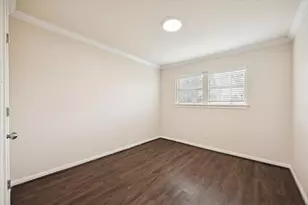 214 W 17th St, Houston, TX 77008 - Photo 5