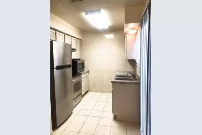 6310 S Briar Bayou Drive, Houston, TX 77072 - Photo 11