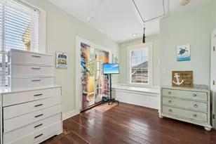 2024 Ursuline St, Galveston, TX 77550 - Photo 13