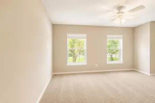 23027 Lodgepoint Dr, Katy, TX 77494 - Photo 9
