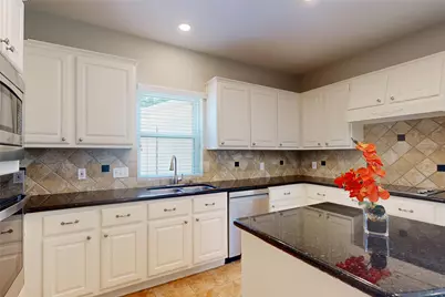 23027 Lodgepoint Drive, Katy, TX 77494 - Photo 11