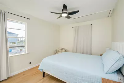 16510 Blackbeard Road, Jamaica Beach, TX 77554 - Photo 31