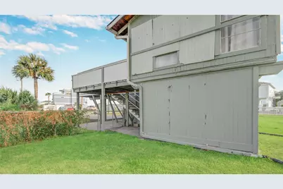 16510 Blackbeard Road, Jamaica Beach, TX 77554 - Photo 9