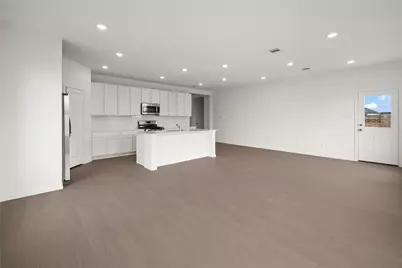 13316 Harbor Point Drive, Texas City, TX 77568 - Photo 5