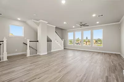 11413 Lucky Falls Drive, Houston, TX 77047 - Photo 7