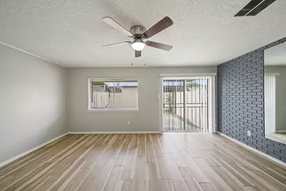 13464 Castilian Drive #2, Houston, TX 77015 - Photo 7