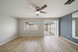 13464 Castilian Dr, Houston, TX 77015 - Photo 7
