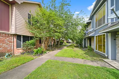 13464 Castilian Drive #2, Houston, TX 77015 - Photo 23