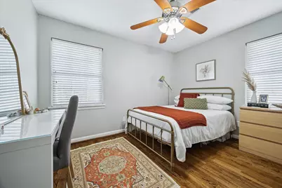 2327 Saxon Drive, Houston, TX 77018 - Photo 19