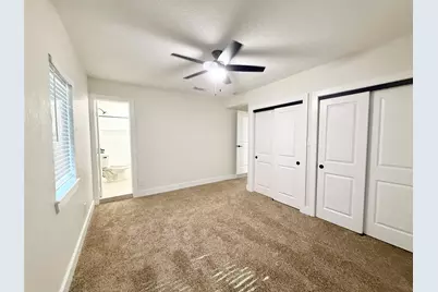 318 Caladium Street, Lake Jackson, TX 77566 - Photo 13