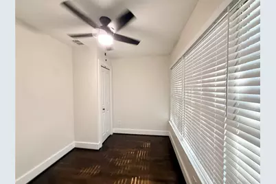 318 Caladium Street, Lake Jackson, TX 77566 - Photo 19