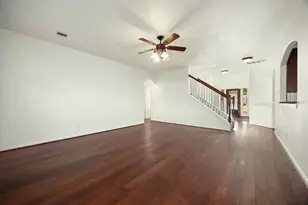 10003 Lynette Falls Dr, Houston, TX 77095 - Photo 9