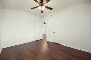 10003 Lynette Falls Dr, Houston, TX 77095 - Photo 33