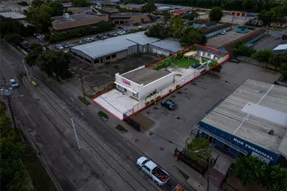 7016 Harrisburg Boulevard, Houston, TX 77011 - Photo 1