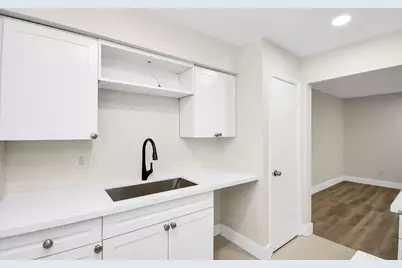 7575 Katy Freeway #30, Houston, TX 77024 - Photo 7