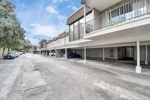 7575 Katy Fwy, Houston, TX 77024 - Photo 27