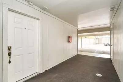 7575 Katy Freeway #30, Houston, TX 77024 - Photo 25