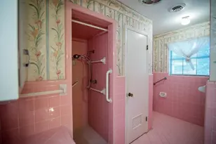 1701 Ave R, Huntsville, TX 77340 - Photo 3