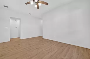 422 Big Pne Trl, Rosenberg, TX 77471 - Photo 15