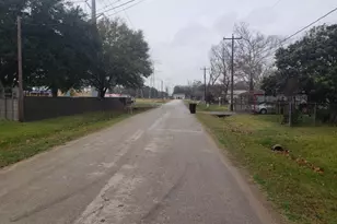 5915 Albert Dr, Houston, TX 77396 - Photo 5