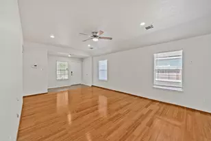 14323 Brunswick Point Ln, Houston, TX 77047 - Photo 7