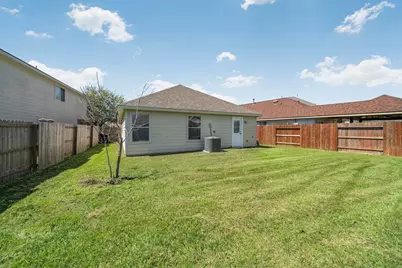 14323 Brunswick Point Lane, Houston, TX 77047 - Photo 33