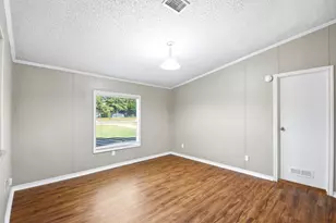 290 Monticello St, Trinity, TX 75862 - Photo 11