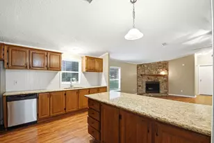 290 Monticello St, Trinity, TX 75862 - Photo 9