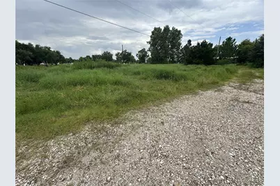 5110 Barbers Hill Road, Baytown, TX 77521 - Photo 25