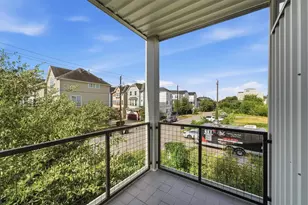 1155 W 17th St, Houston, TX 77008 - Photo 9
