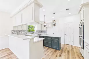 2309 St Patrick Ln, Deer Park, TX 77536 - Photo 9