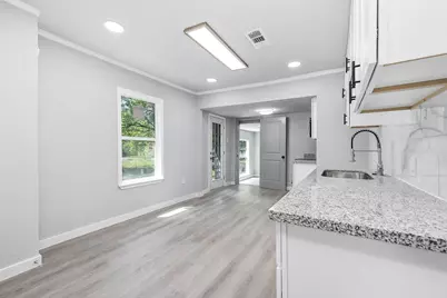 810 Clinton Park Street, Houston, TX 77029 - Photo 9