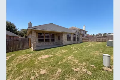 5704 Shady Hollow Court, Rosharon, TX 77583 - Photo 5