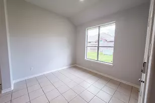 5704 Shady Hollow Ct, Rosharon, TX 77583 - Photo 13